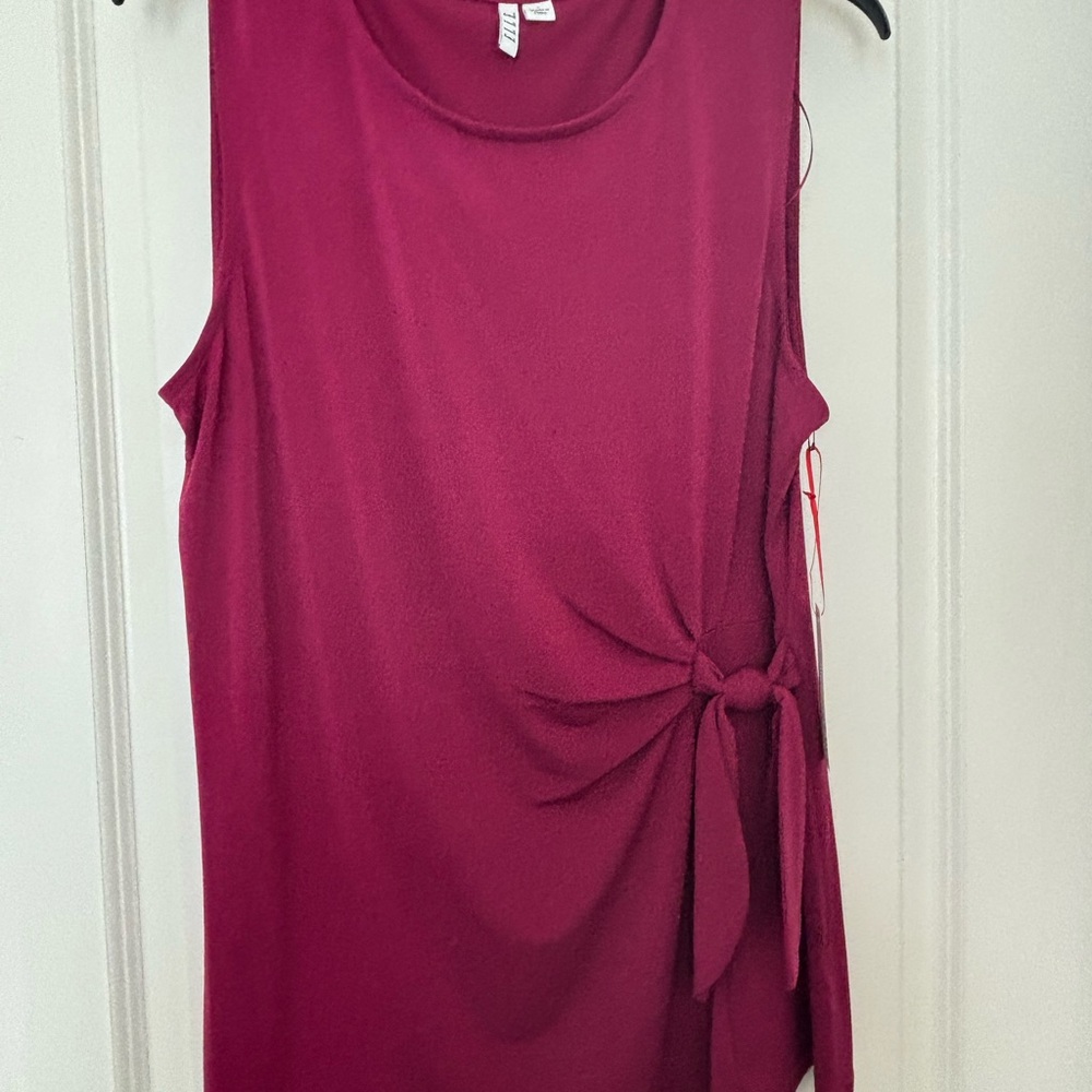 Elle Sleeveless Magenta Top with Side Tie
